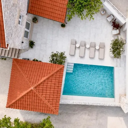 Royal Stone-1min Walk To The Zaton (Dubrovnik-Neretva)