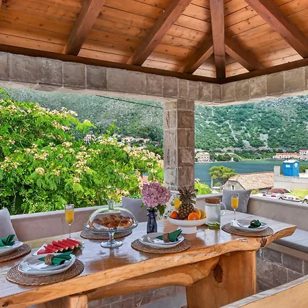 Villa Royal Stone-1min Walk To The